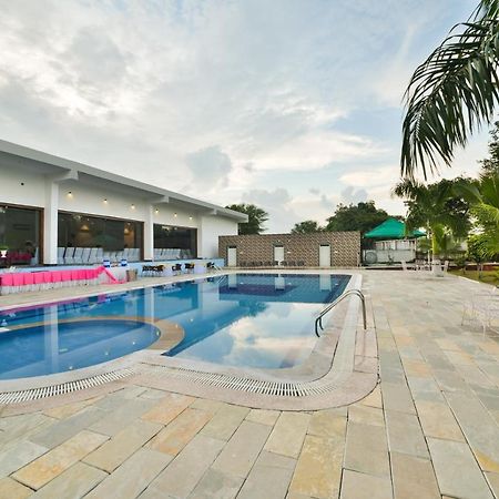Palette - The Elegance Resort Chittorgarh Bagian luar foto
