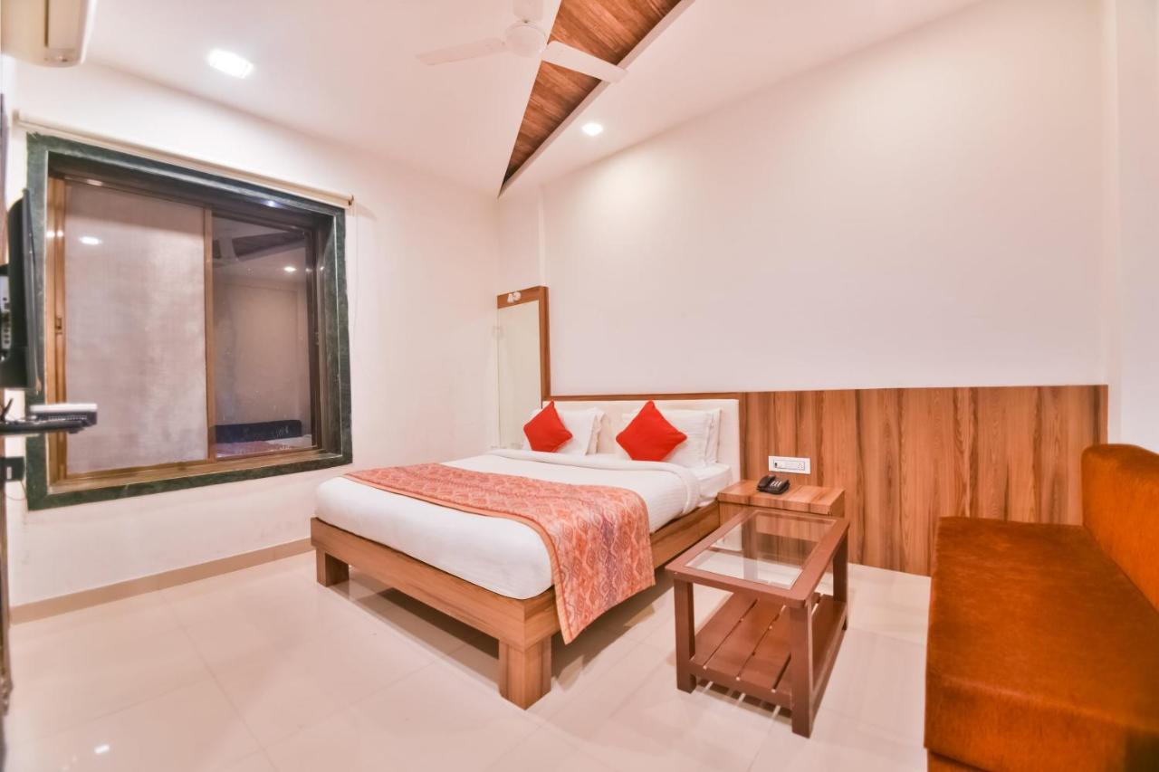 Palette - The Elegance Resort Chittorgarh Bagian luar foto