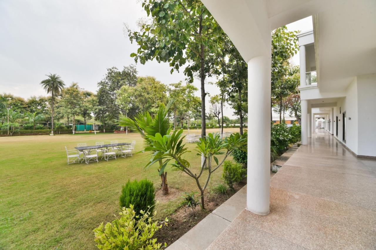 Palette - The Elegance Resort Chittorgarh Bagian luar foto