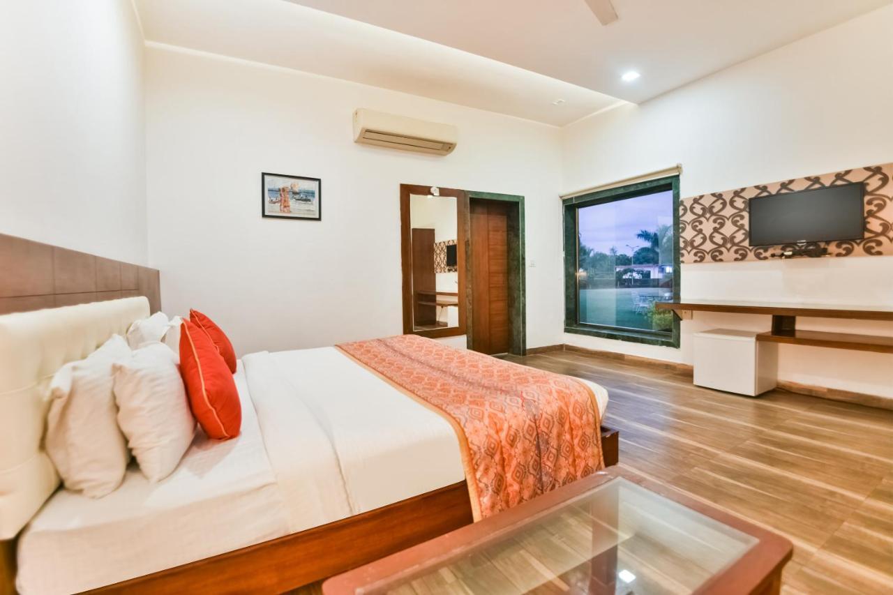 Palette - The Elegance Resort Chittorgarh Bagian luar foto