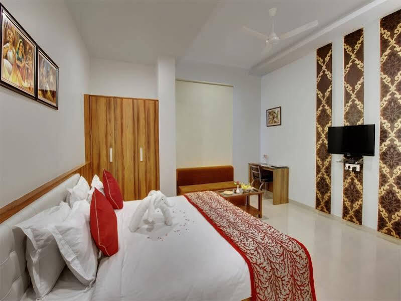 Palette - The Elegance Resort Chittorgarh Bagian luar foto
